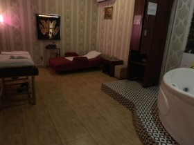 胡志明初体验,晚上偶遇姐妹花?